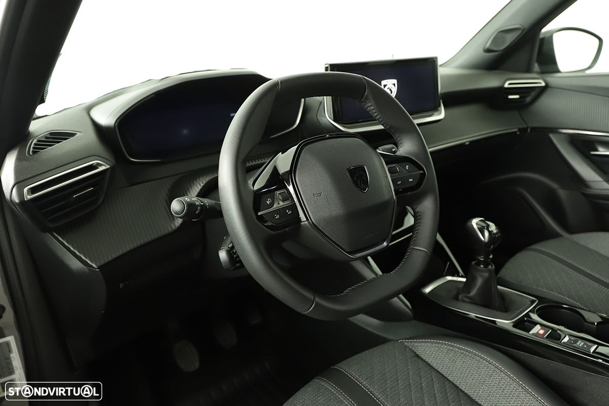 Peugeot 2008 1.2 PureTech Allure - 7