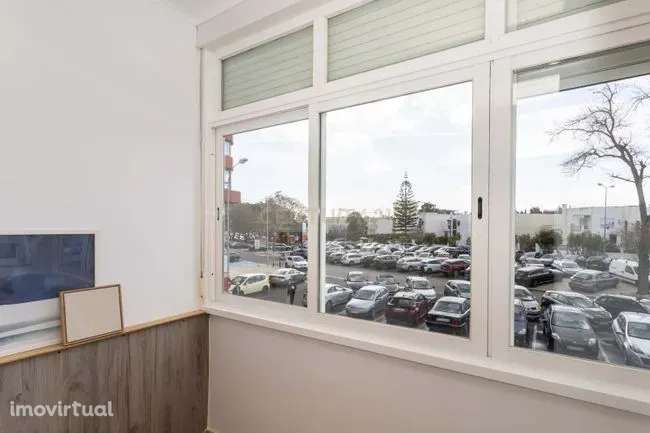 APARTAMENTO | 2 Quartos | 1 Casa de Banho | Renovado | Arrecadação | � - Grande imagem: 5/60