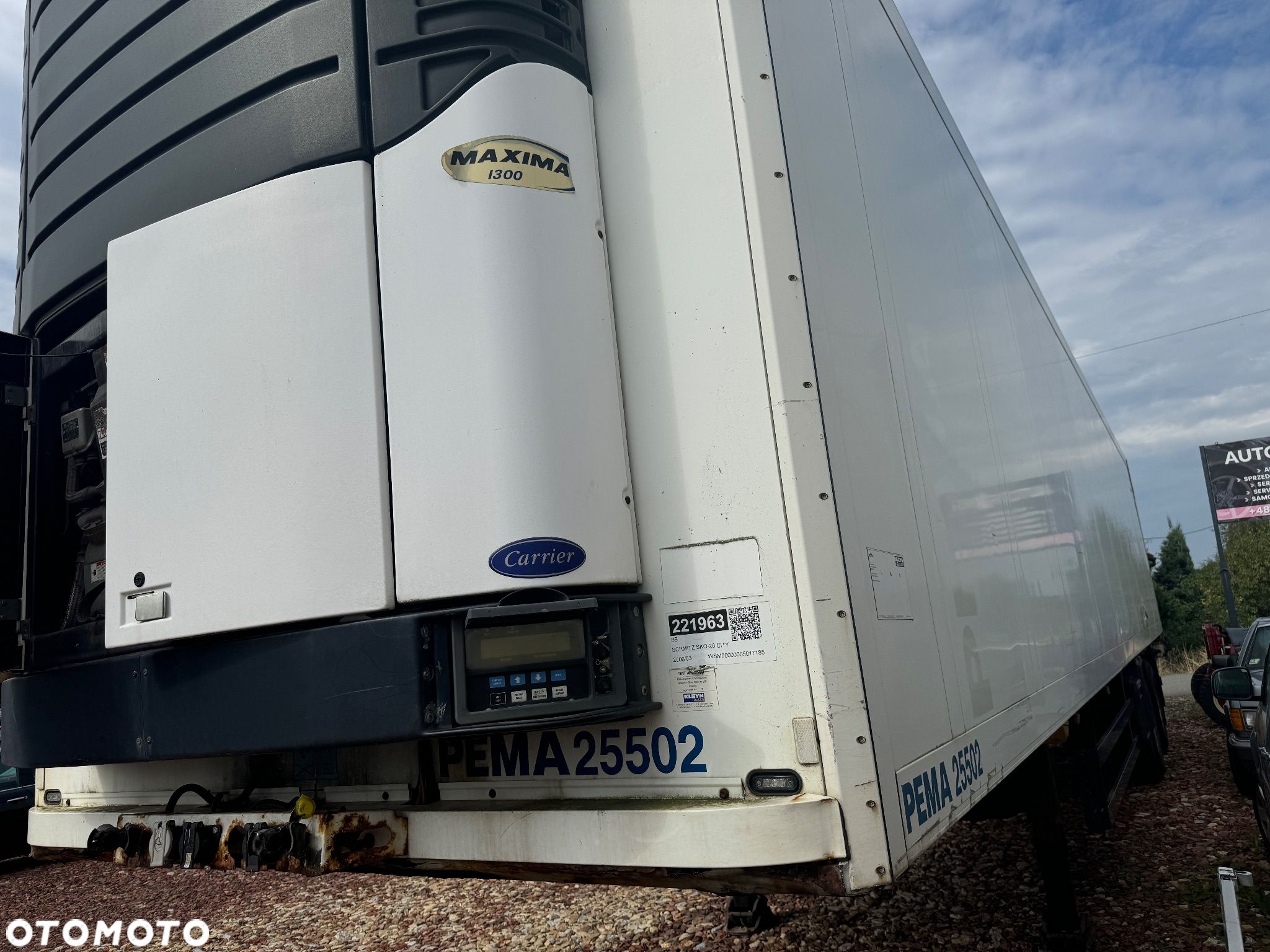 Schmitz Cargobull SKO20 - 1