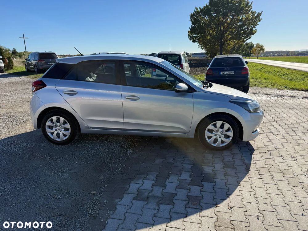 Hyundai i20 1.1 CRDi Classic - 5