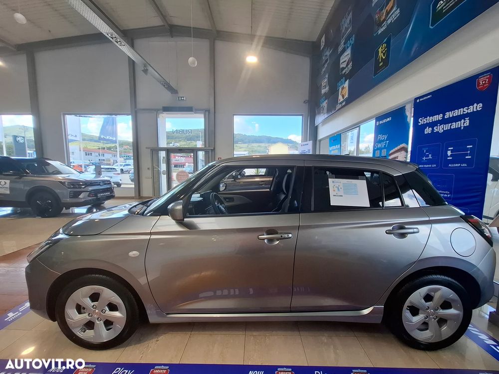 Suzuki Swift 1.2 Dualjet 12V MHEV Passion - 9