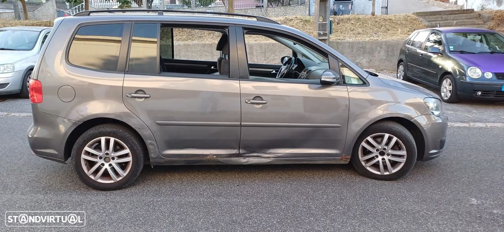 VW Touran 1.6 TDI Blue.Confortline DSG 7L - 3