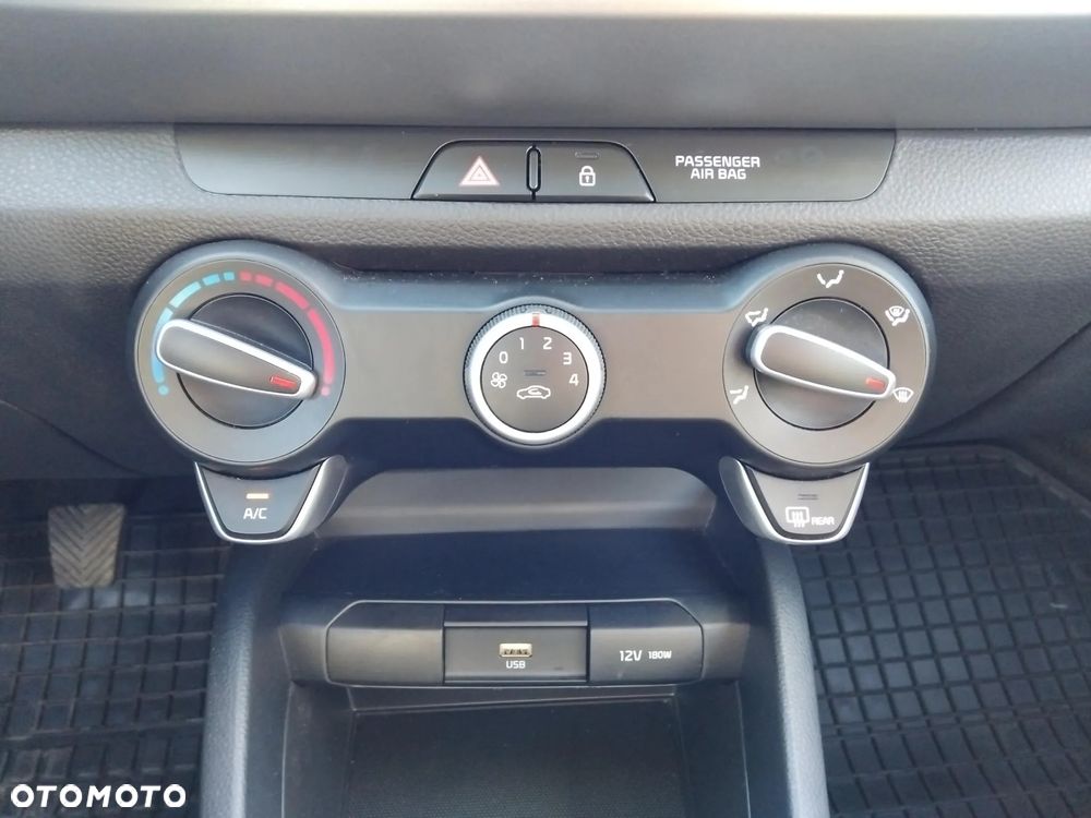 Kia Stonic 1.0 T-GDI M - 20