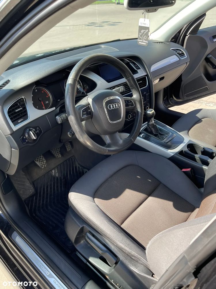 Audi A4 Allroad - 11