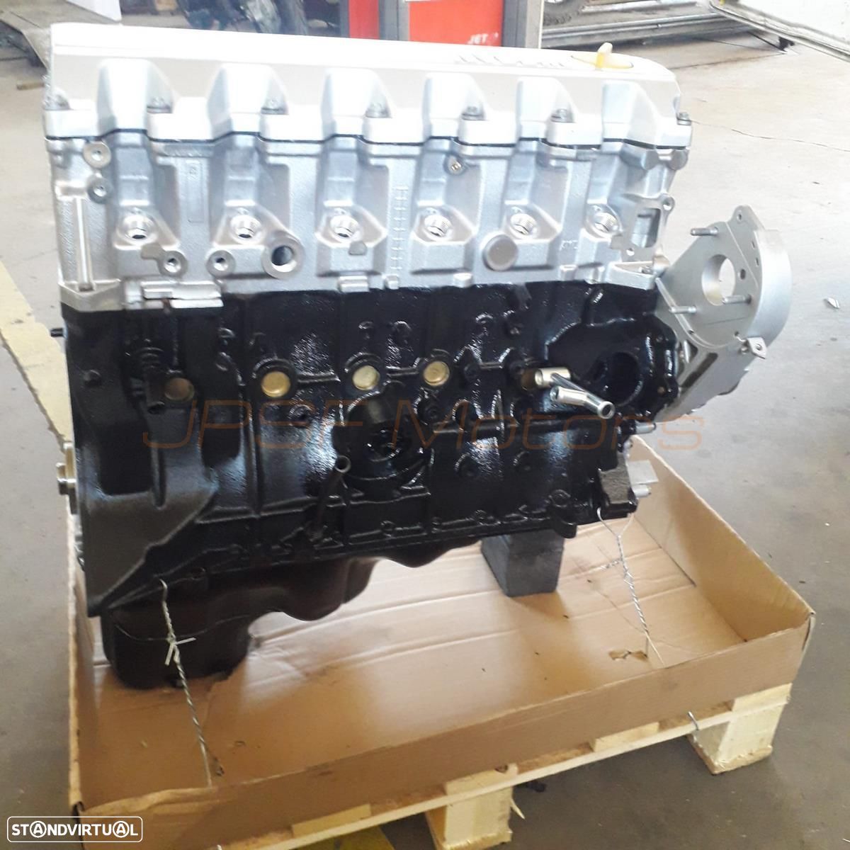 Motor RECONDICIONADO Nissan Patrol 2.8 TD RD28 - 1