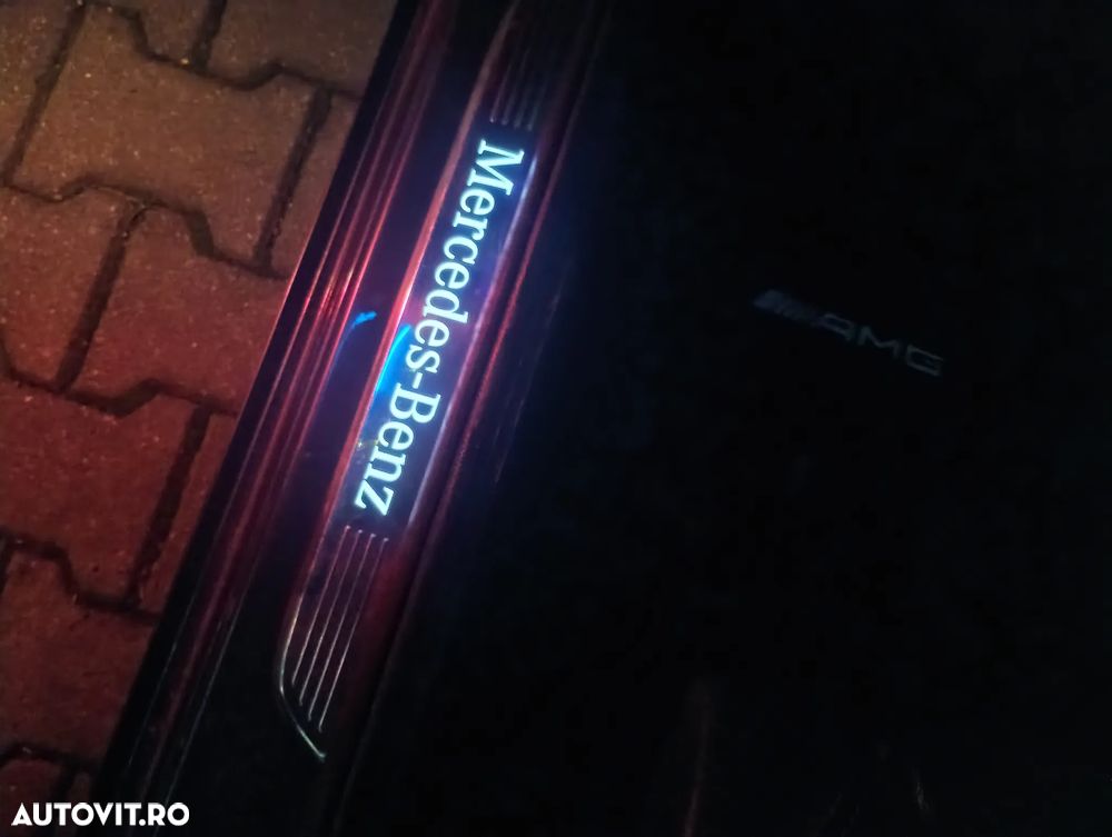 Mercedes-Benz C 300 T 7G-TRONIC AMG Line - 12