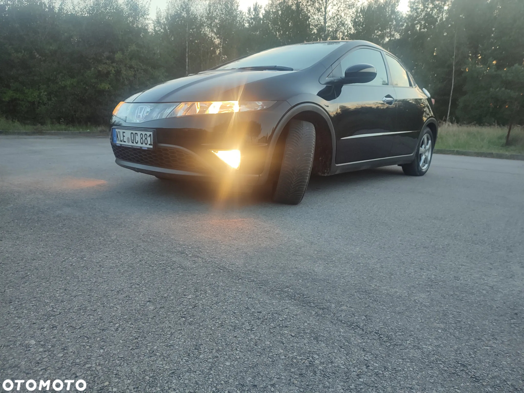 Honda Civic 1.4 Comfort - 23