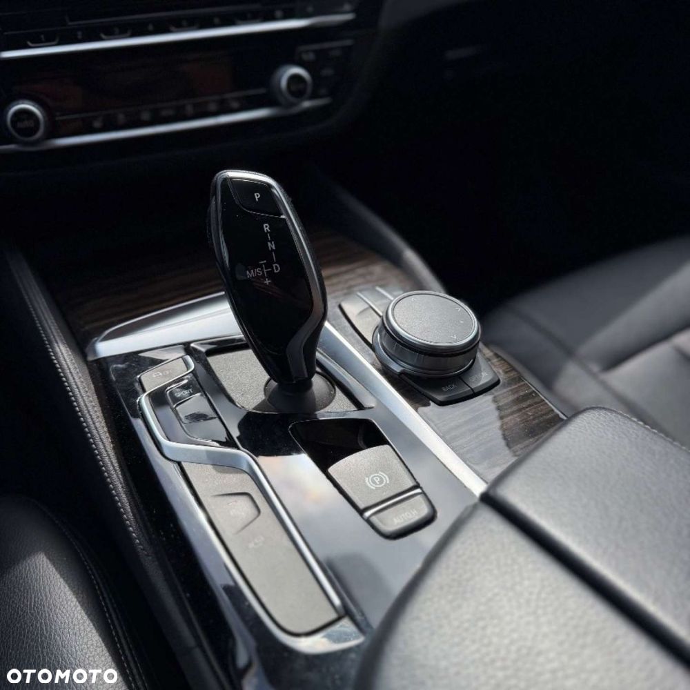 BMW Seria 5 - 27