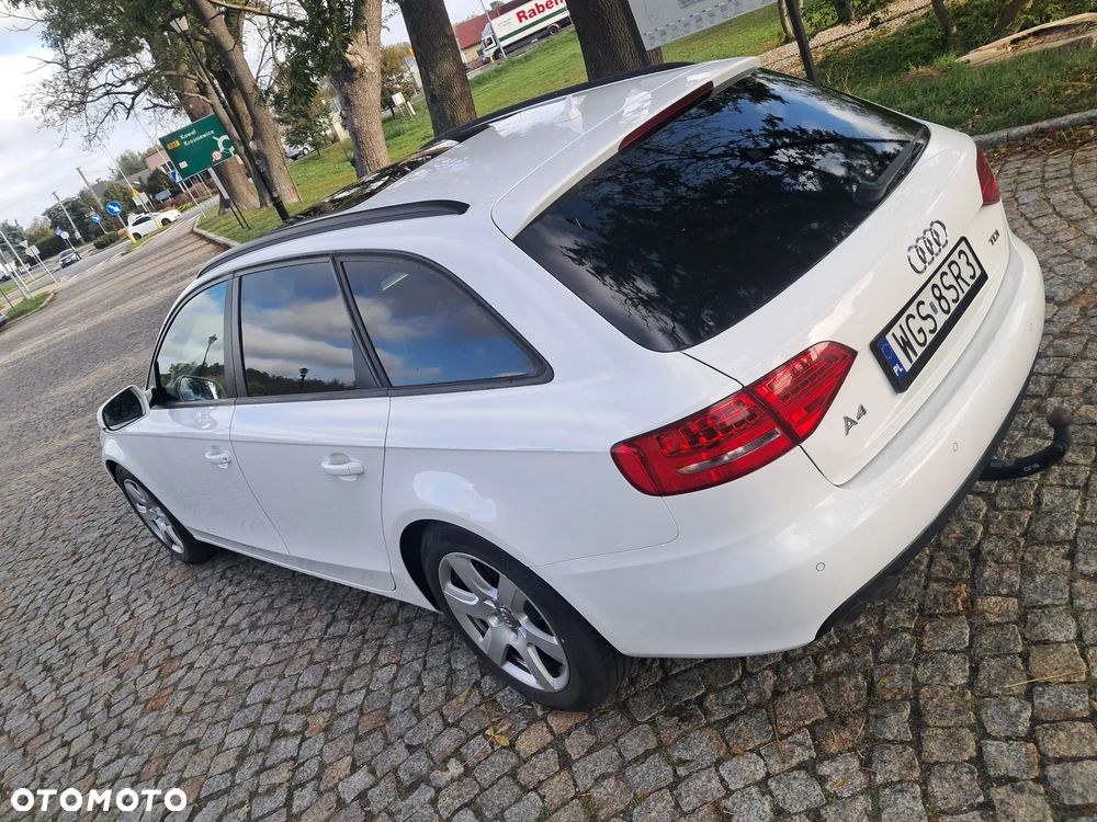 Audi A4 Avant - 14