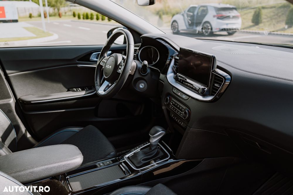 Kia XCeed 1.5 T-GDI 7DCT Style+ - 6