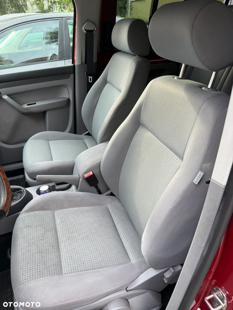 Volkswagen Caddy Life - 13