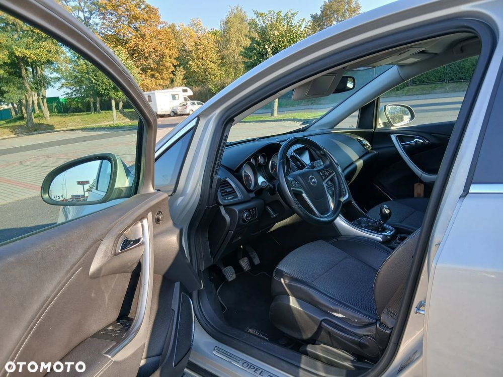 Opel Astra 2010