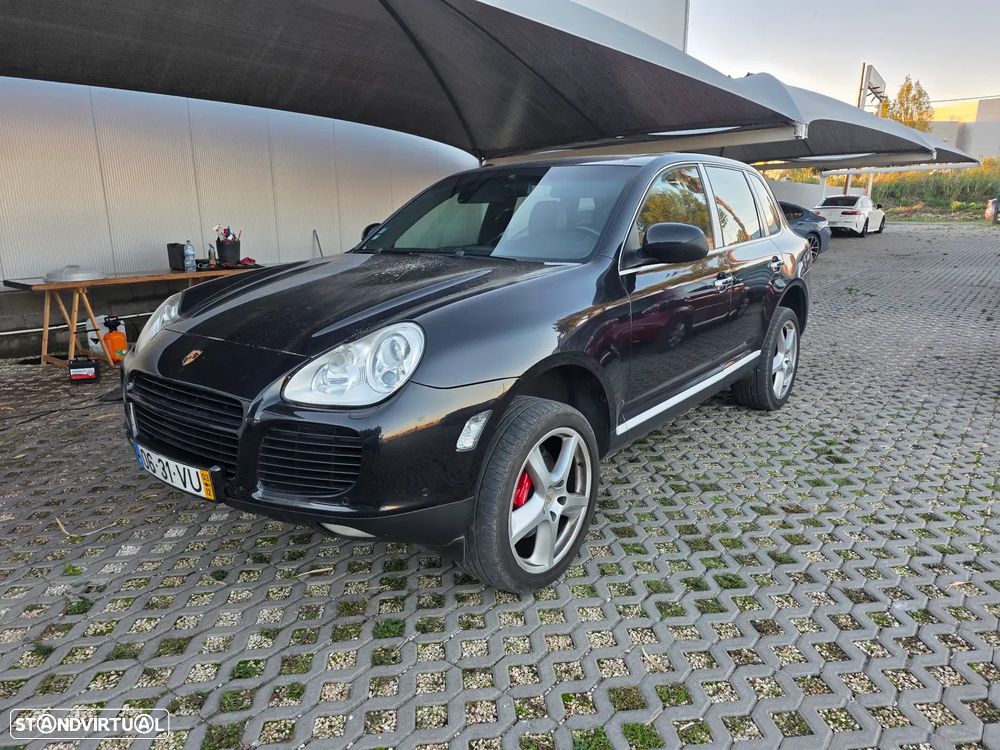 Porsche Cayenne Turbo - 4