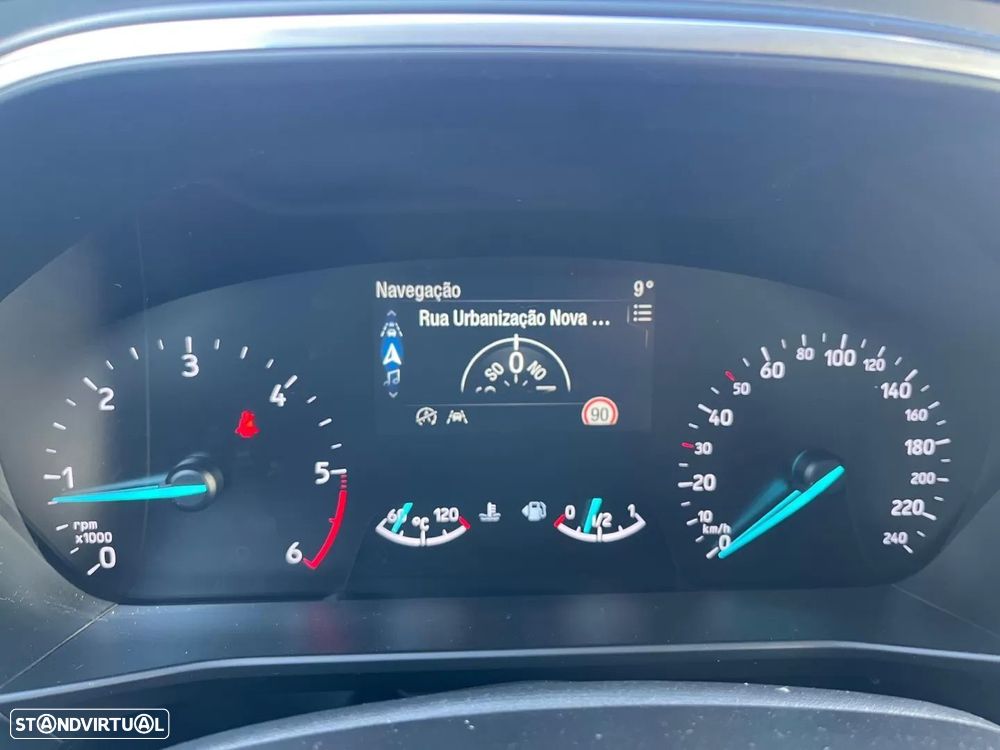 Ford Focus 1.5 TDCi ECOBlue Titanium - 14