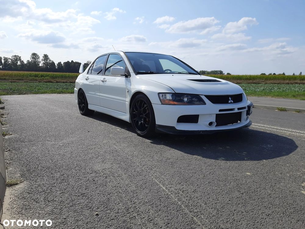Mitsubishi Lancer Evolution Evo IX - 1