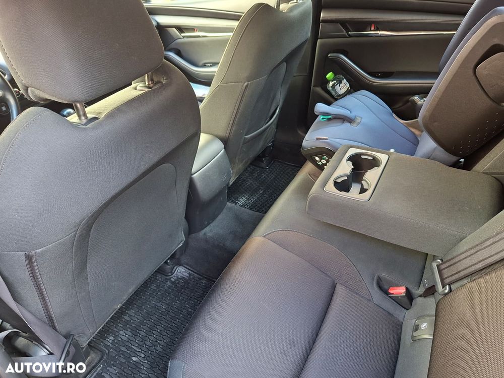 Mazda 3 e-Skyactiv G122 AT MHEV Plus - 6