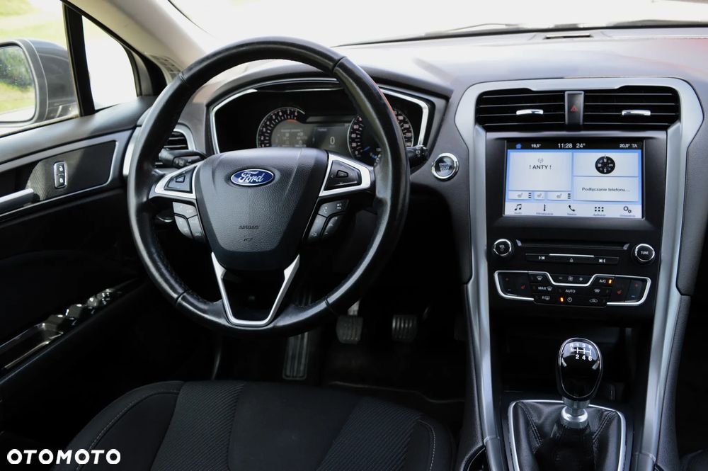 Ford Mondeo 1.5 EcoBoost Titanium - 9