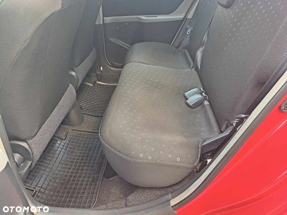 Toyota Yaris 1.0 VVT-i Team - 8