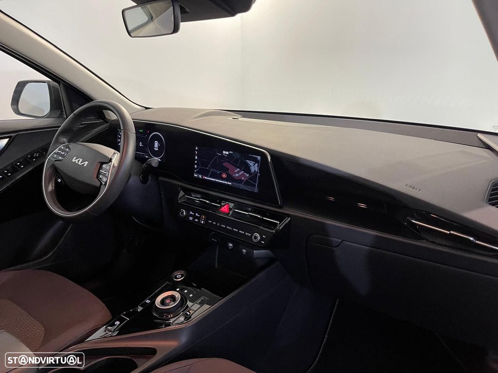 Kia Niro EV 64kWh Drive - 14