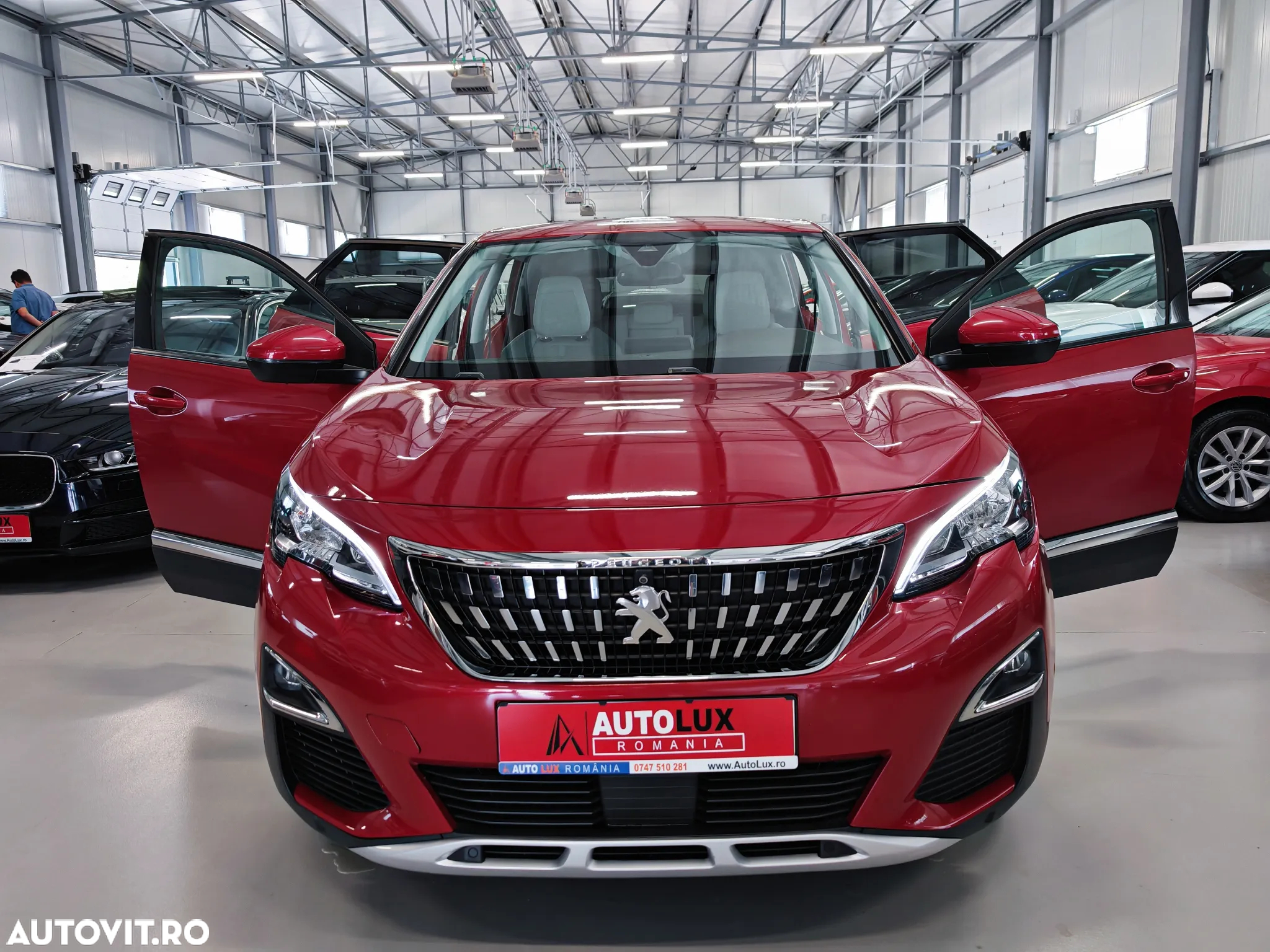 Peugeot 3008 1.2 PureTech S&S EAT8 Allure - 35