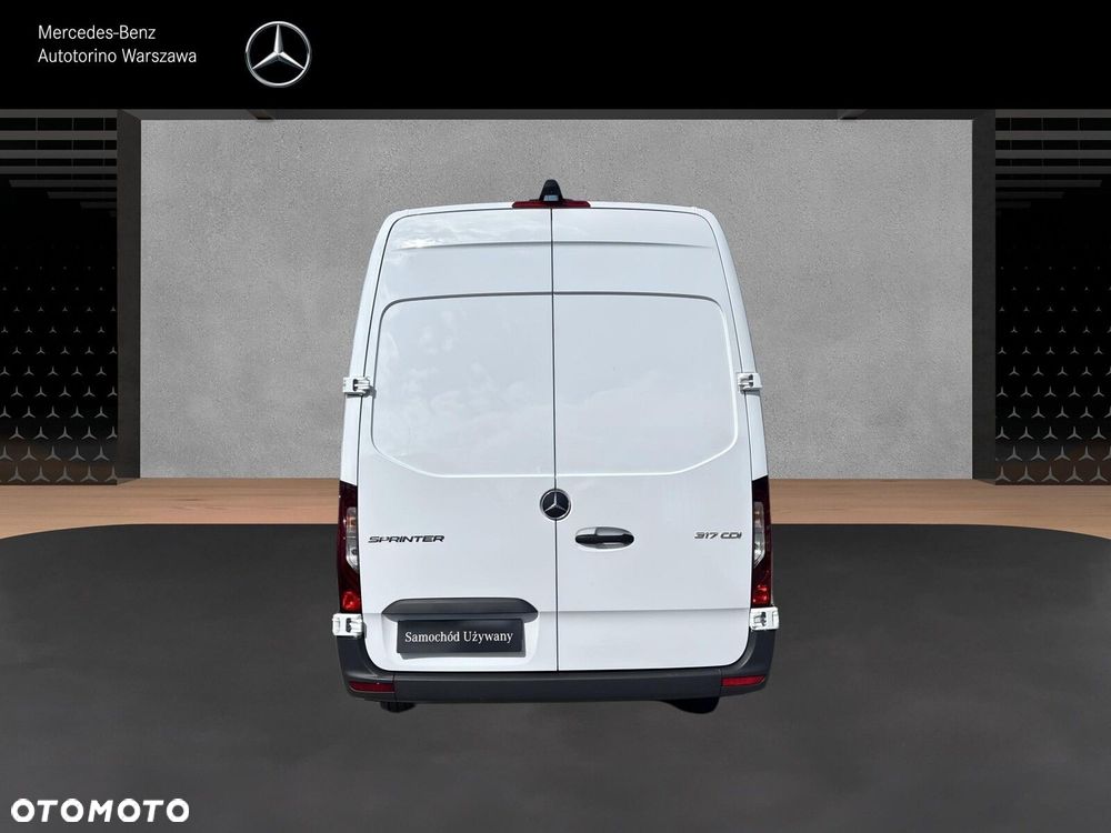 Mercedes-Benz Sprinter - 8