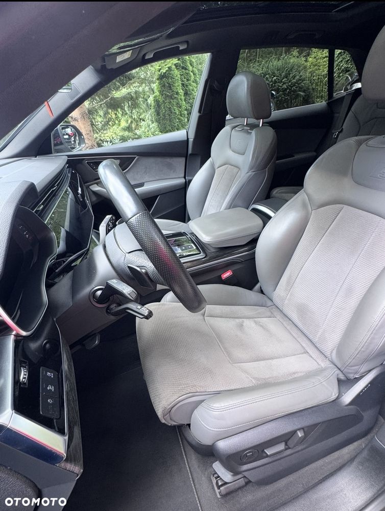 Audi Q8 50 TDI mHEV Quattro Tiptronic - 11