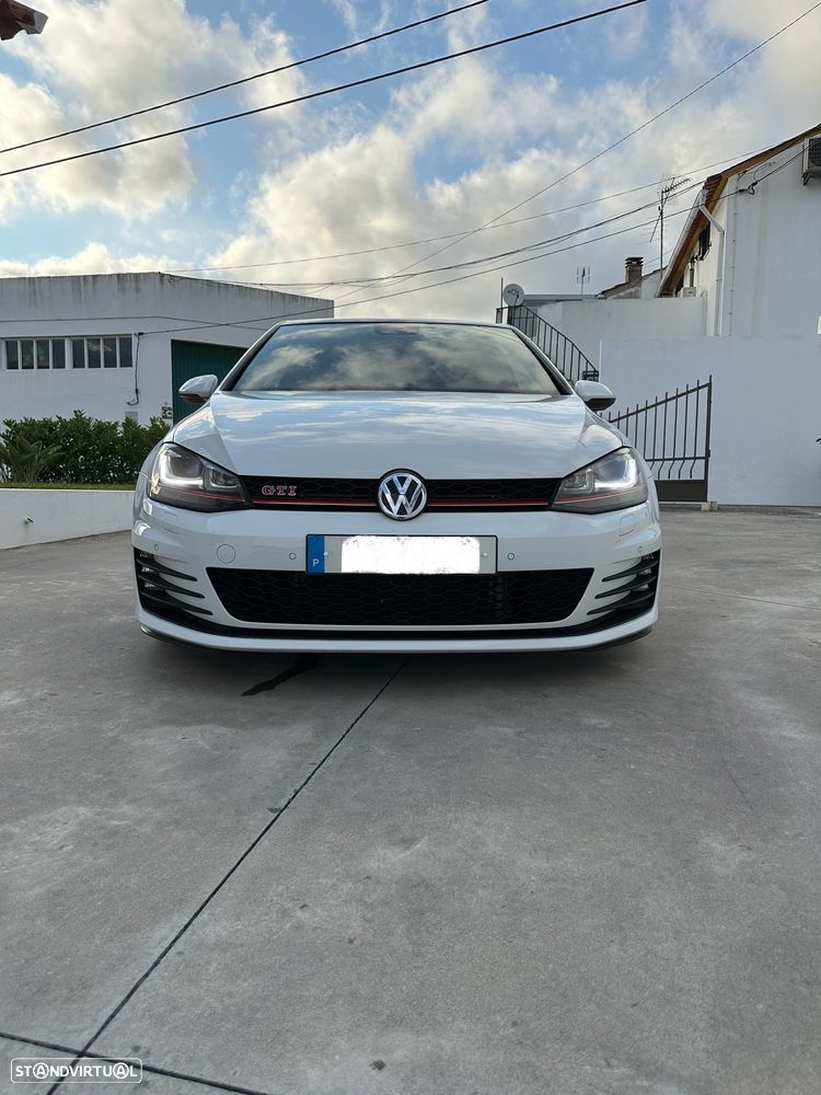 VW Golf 2.0 TSi GTi DSG Performance - 10