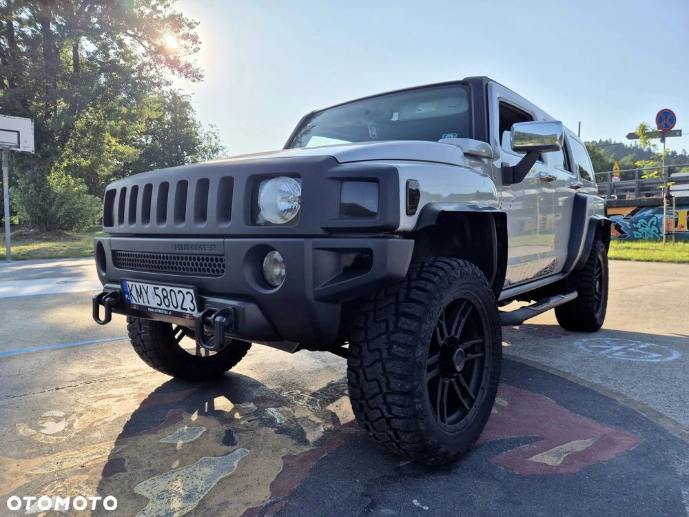 Hummer H3 - 24
