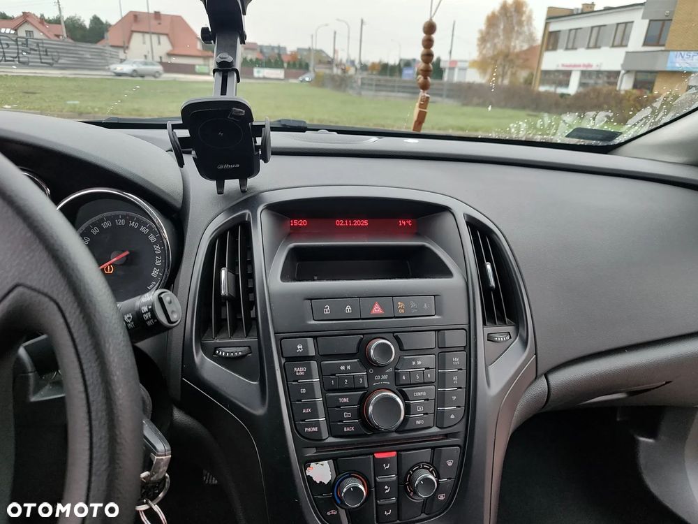 Opel Astra 1.4 Essentia - 8