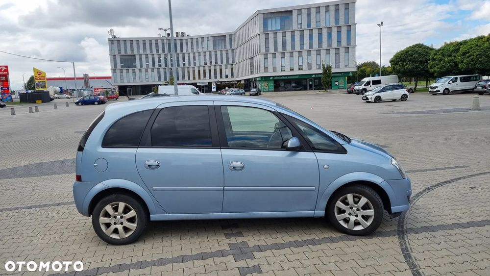 Opel Meriva 1.8 Cosmo MTA - 3