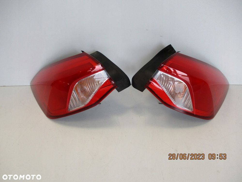 Lampa PRAWA FORD FOCUS MK4 H.B tył - 1