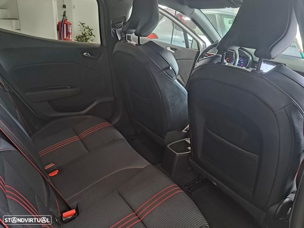 Renault Clio 1.0 TCe RS Line - 17