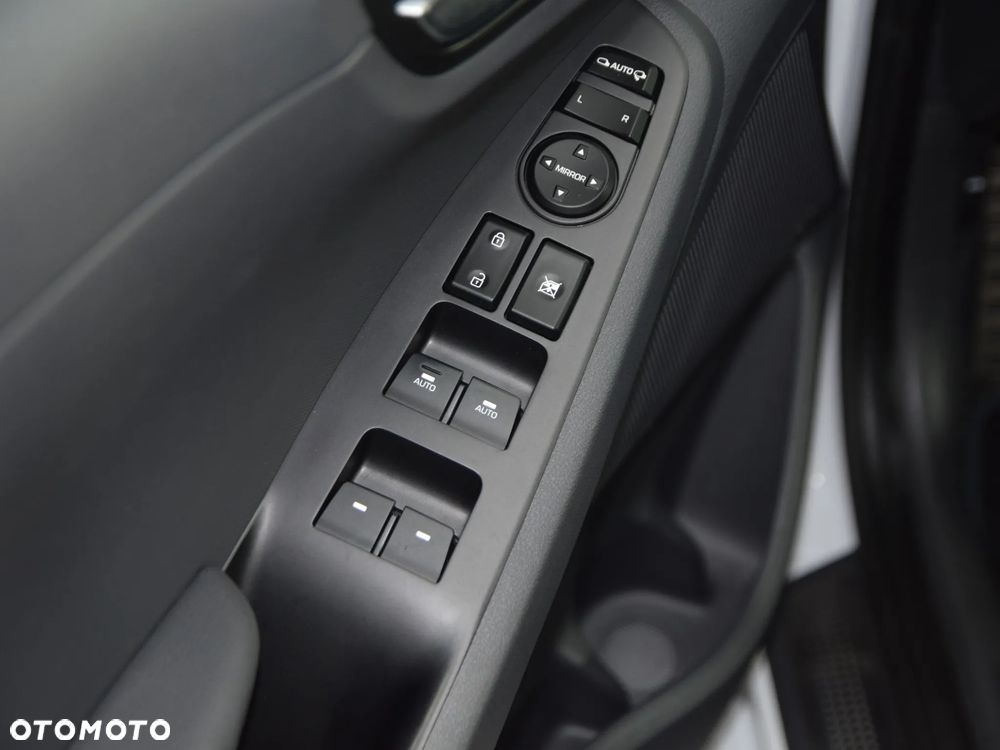 Hyundai IONIQ 1.6 GDI Style - 20