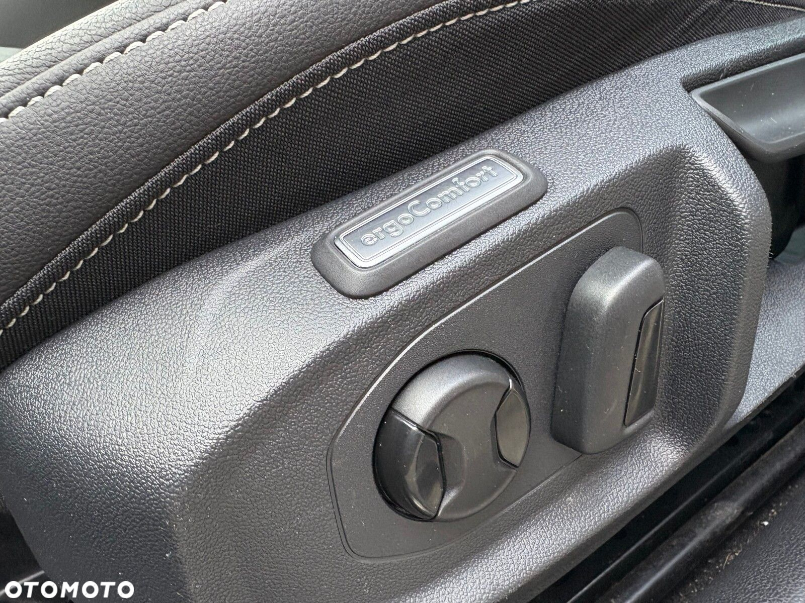 Volkswagen Arteon 2.0 TDI Elegance DSG - 21