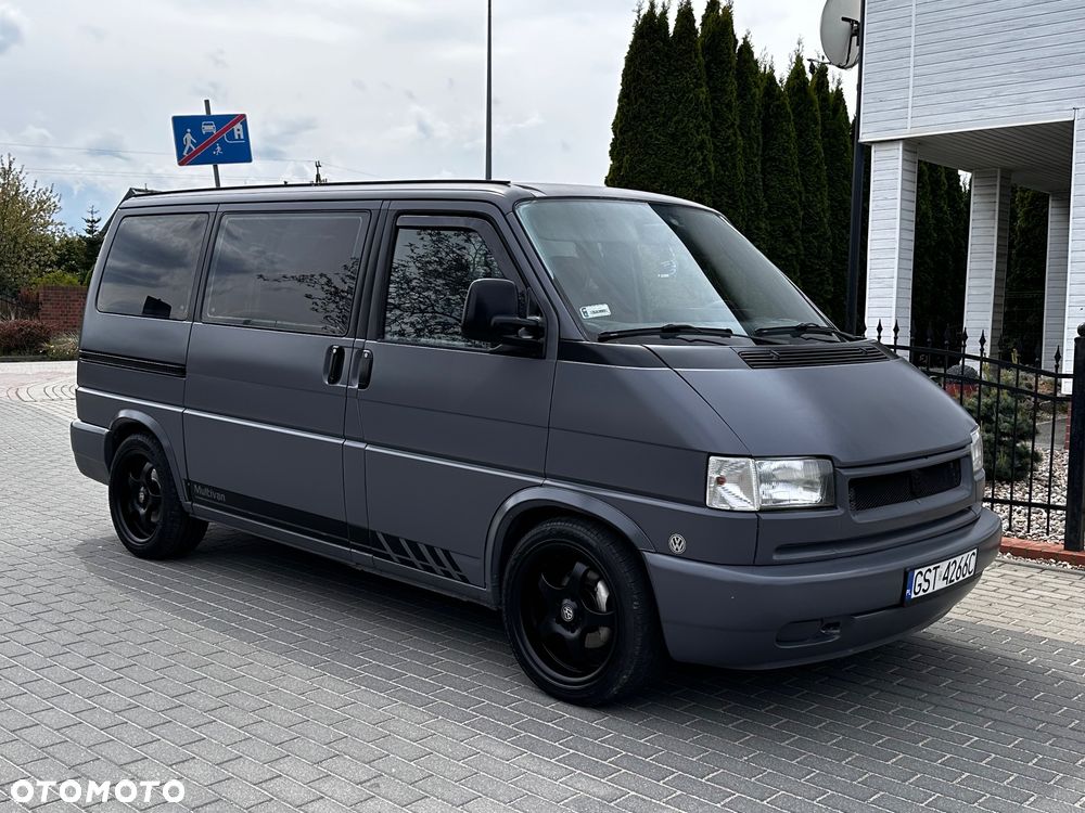 Volkswagen Multivan - 14