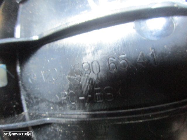 Grelha Friso A2046906541 MERCEDES C S204 W204 FASE 2  2012 200CDI 136CV 5P PRETO TR Danificado Pequenas Amassadelas GRE INTERIOR DA MALA - 5