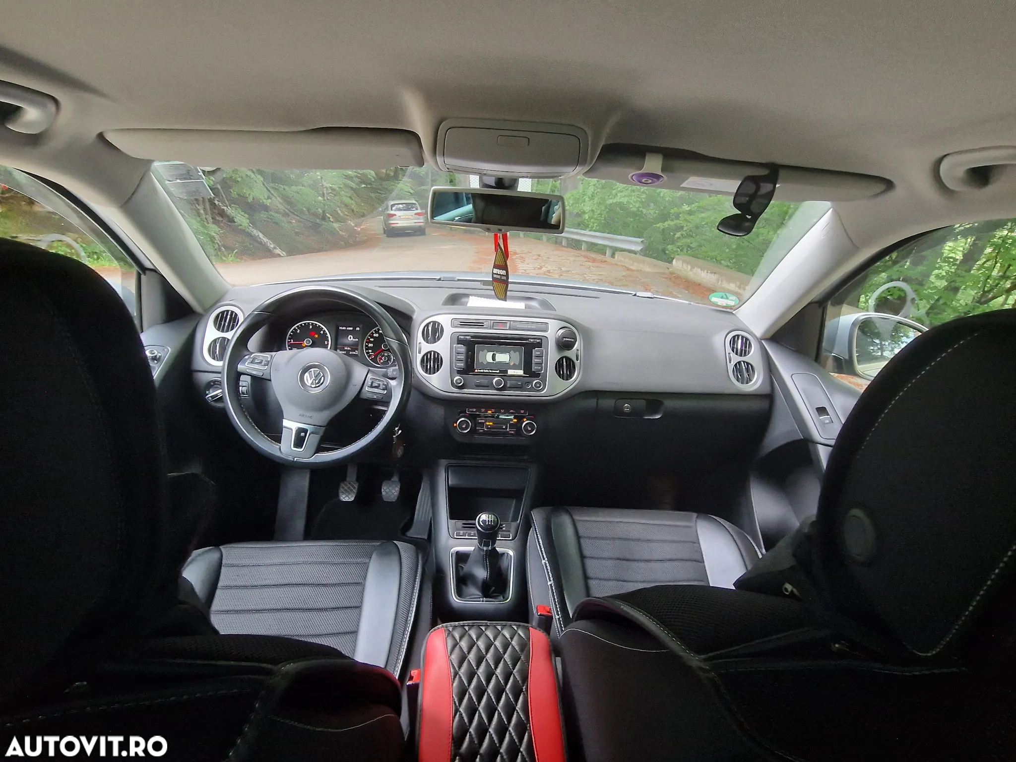 Volkswagen Tiguan 2.0 TDI DPF 4Motion Cup Sport & Style - 9