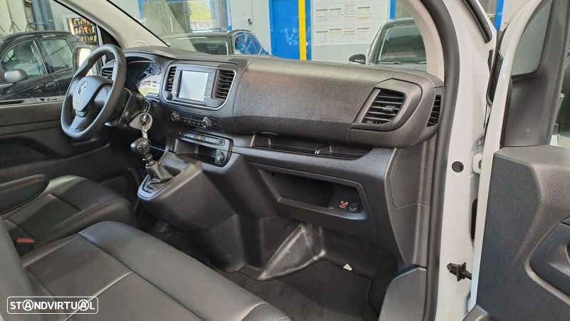 Opel Vivaro 1.5 CDTi L3H1 Essentia Inc - 15