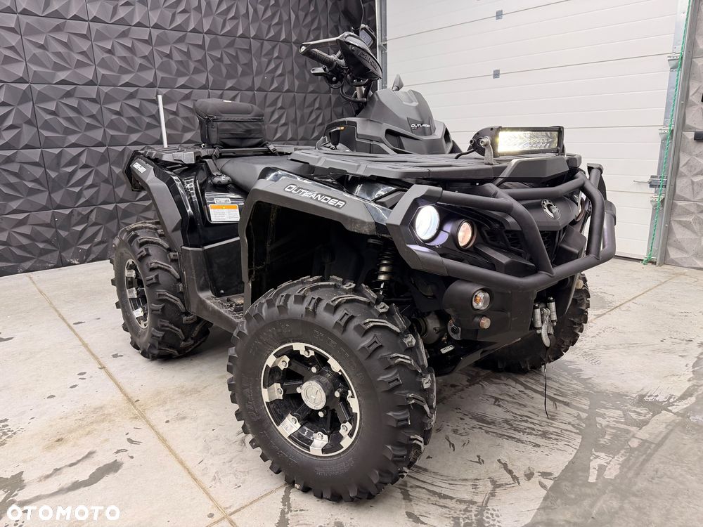 Can-Am Outlander - 1