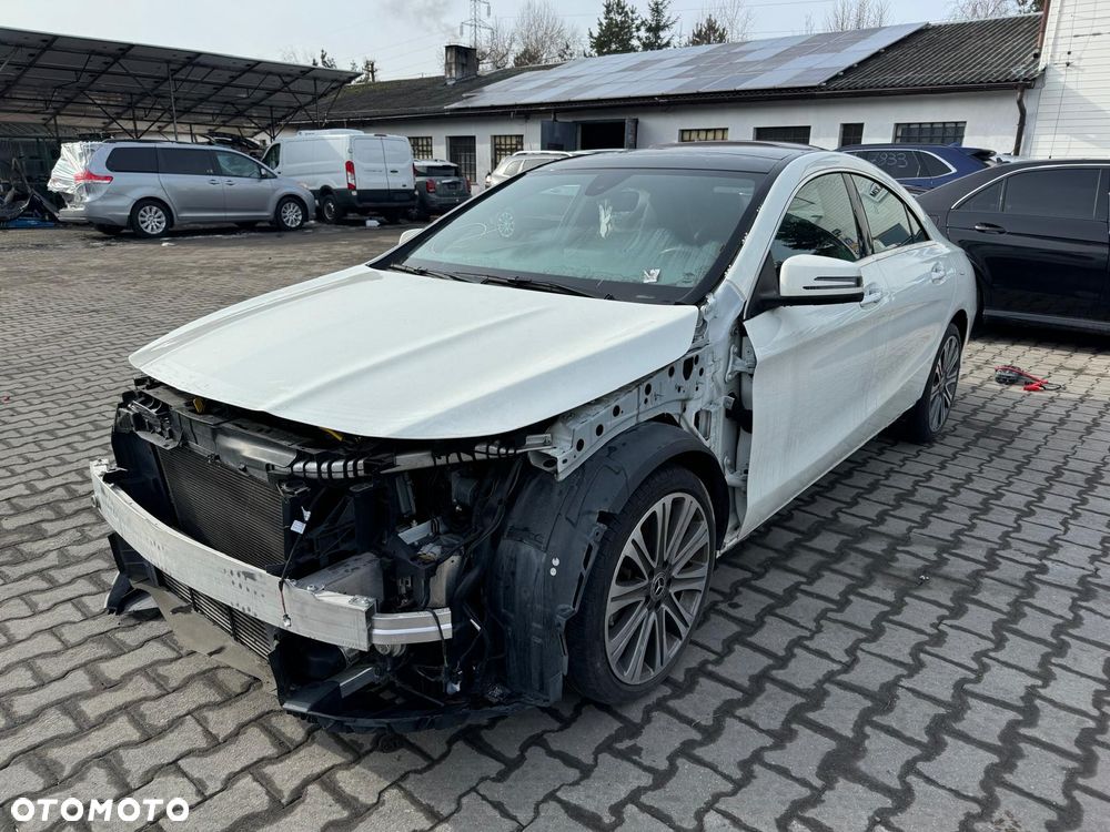 Mercedes-Benz CLA 250 7G-DCT - 5