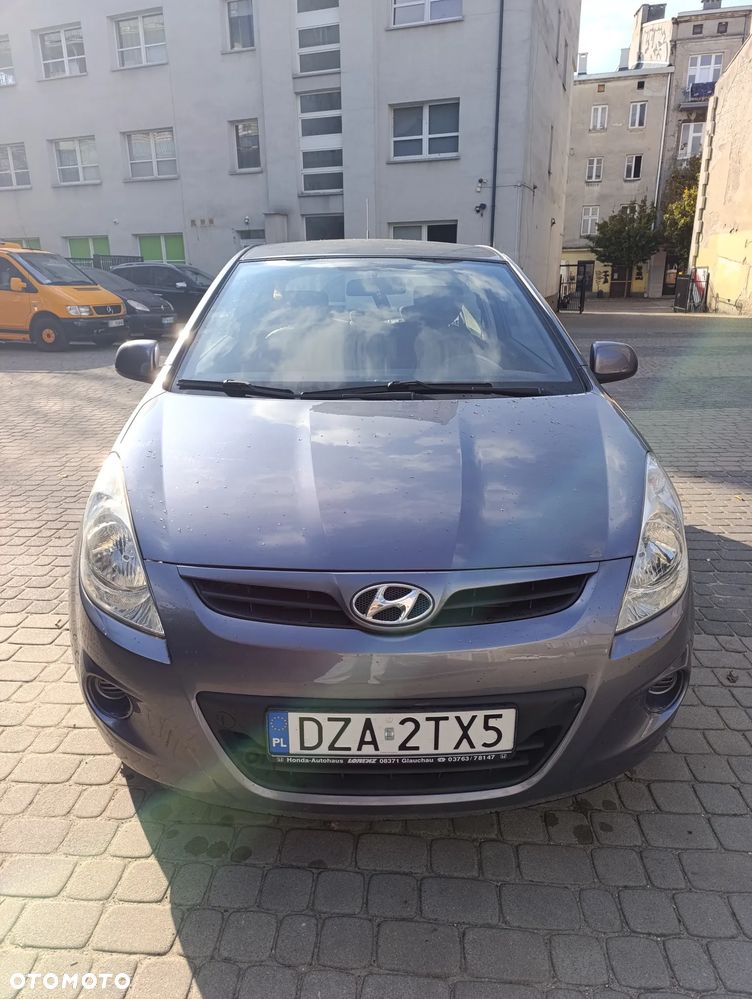 Hyundai I20