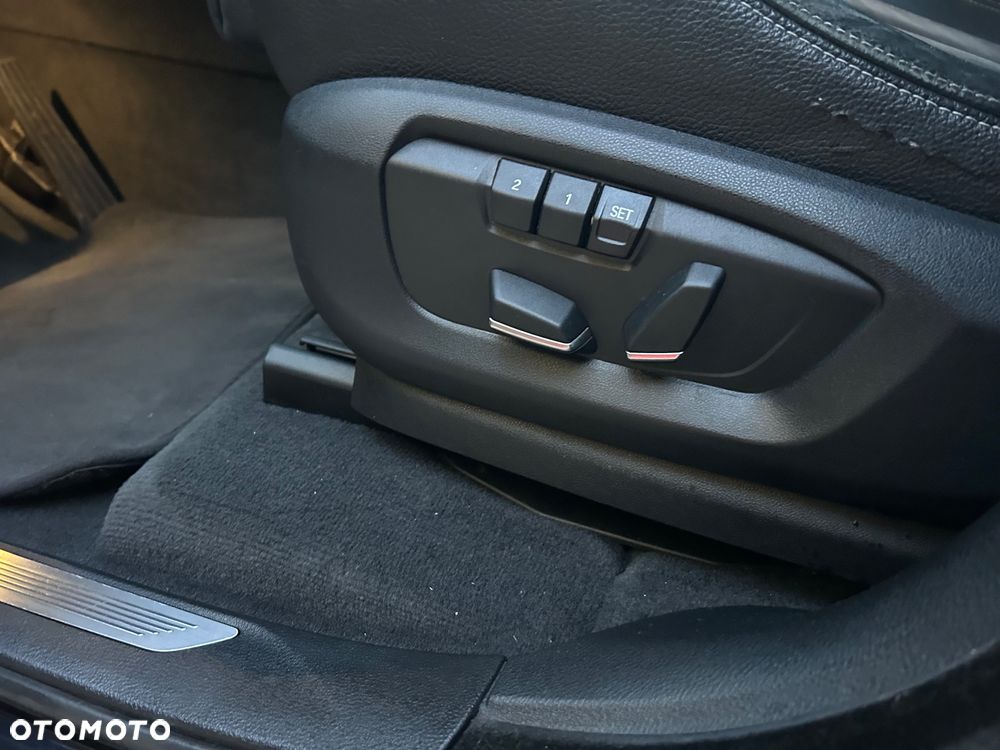 BMW X5 xDrive40e - 13