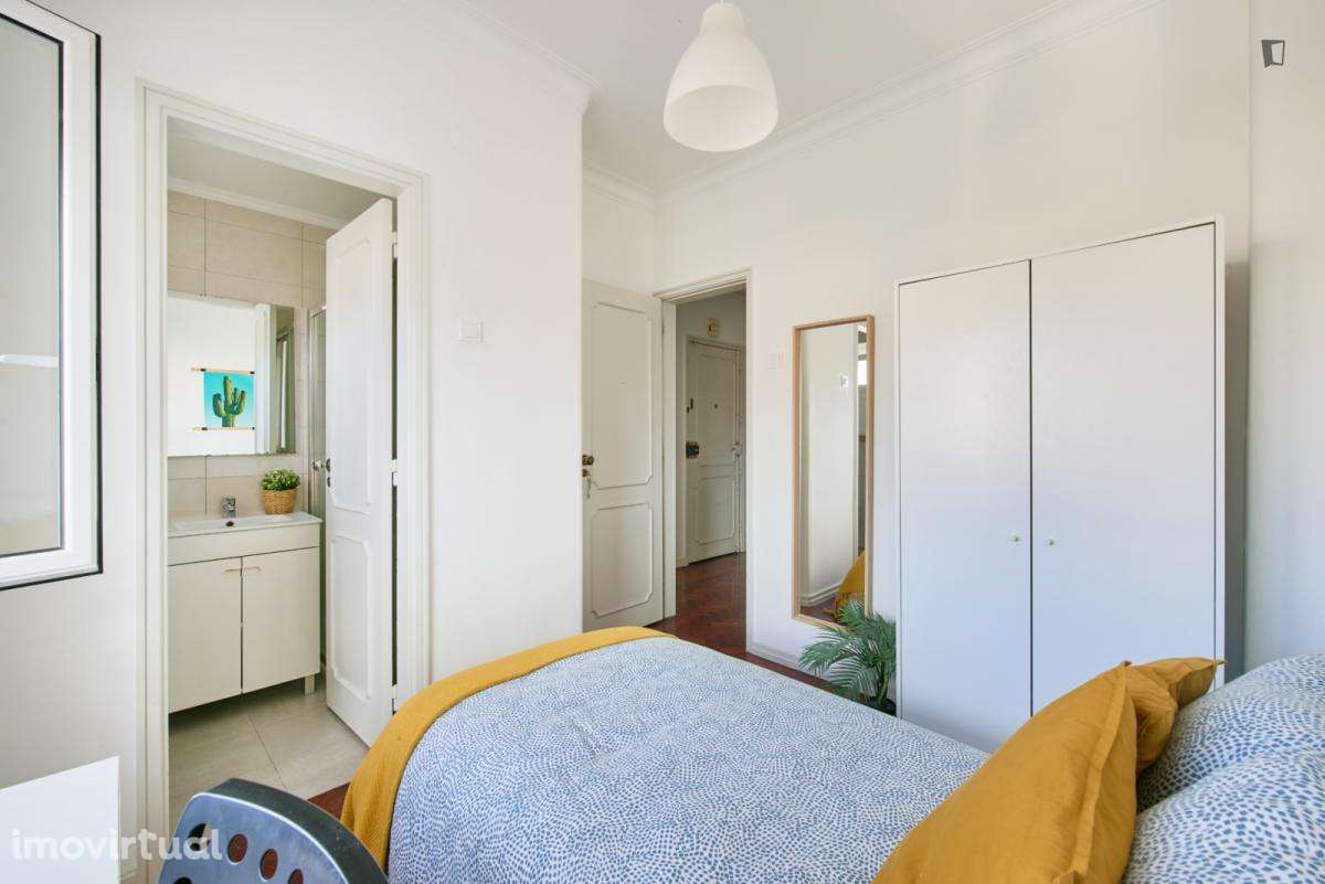 Quarto - localizado em Arroios Lisbon - Grande imagem: 4/15