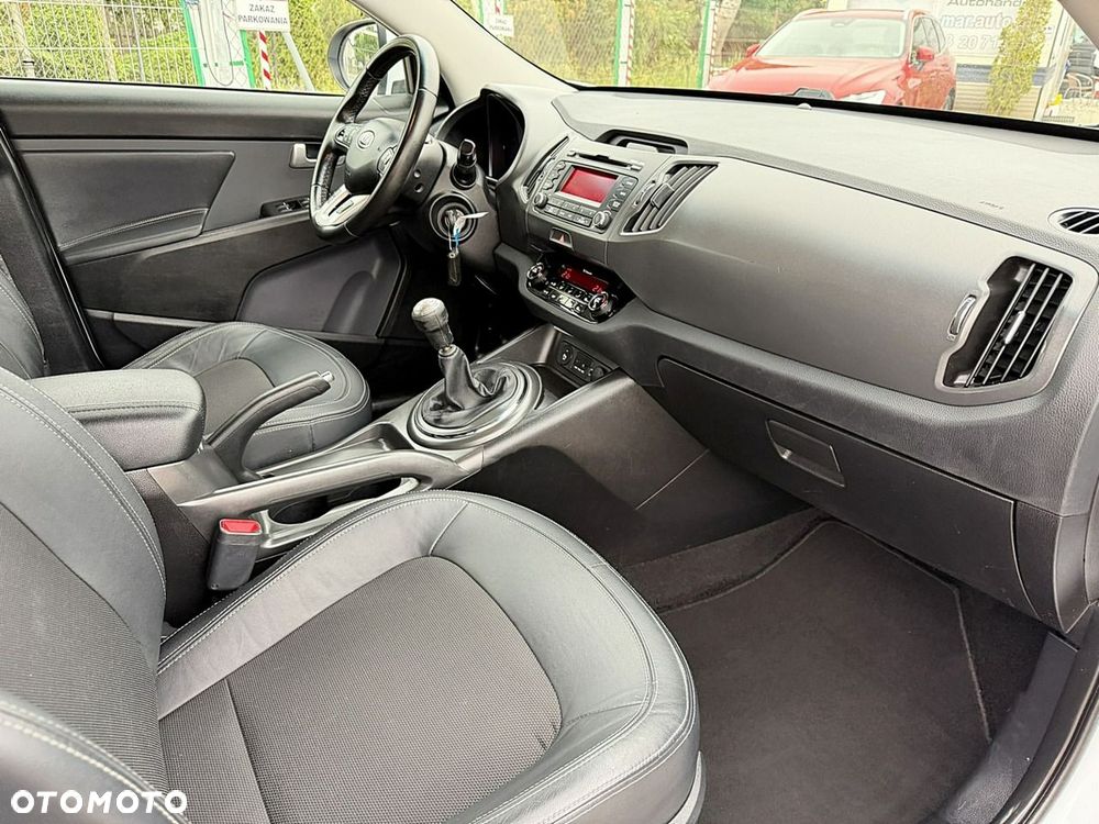 Kia Sportage - 10