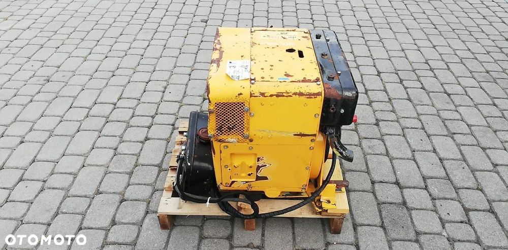 SILNIK HATZ 1D41C 7KM 3984 zł netto - 5