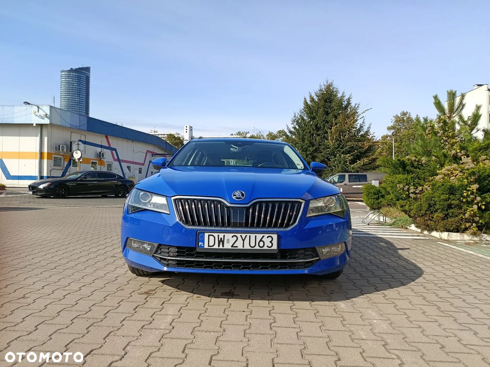 Skoda Superb 2.0 TDI L&K DSG7 - 14