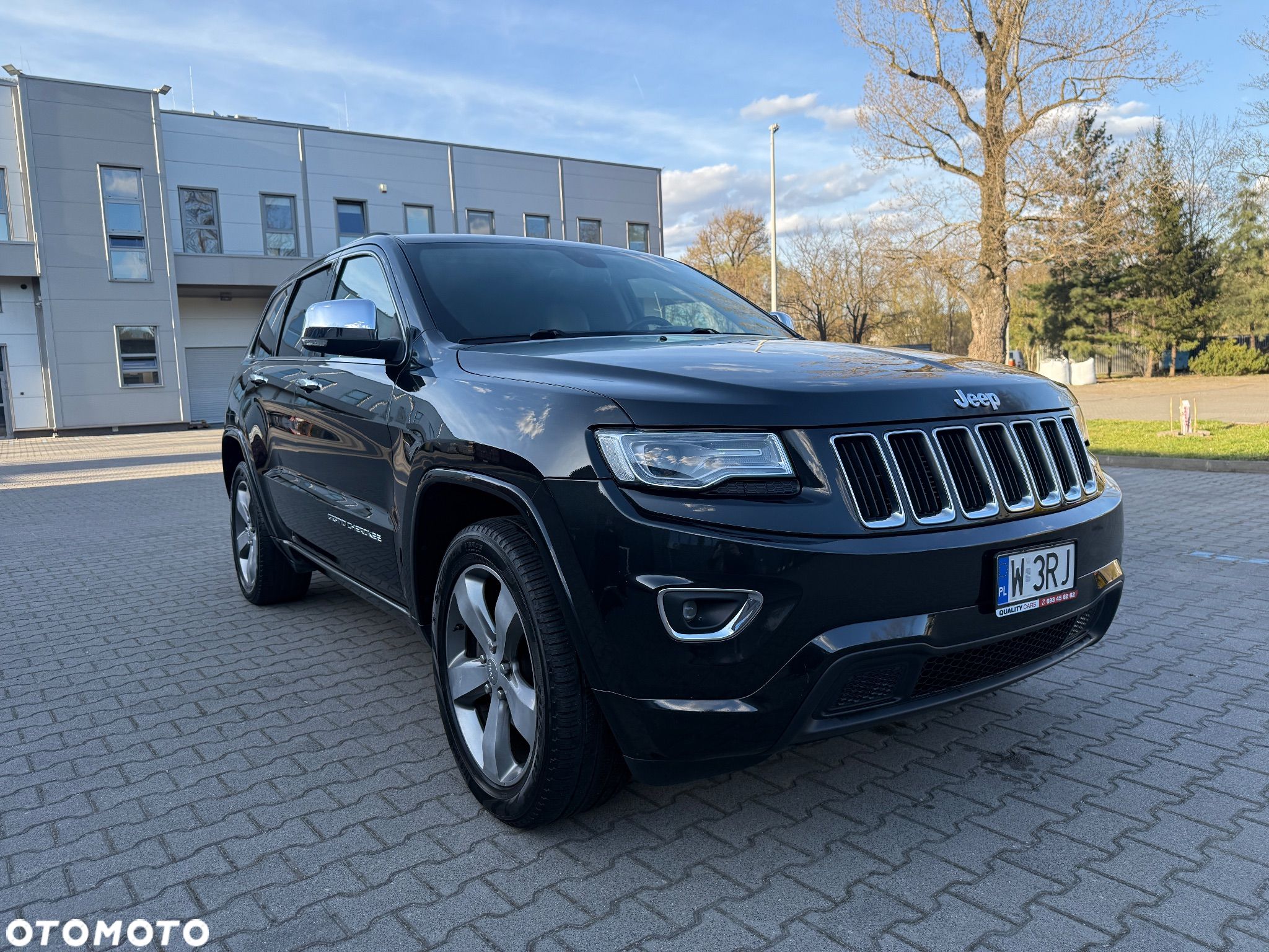 Jeep Grand Cherokee - 1