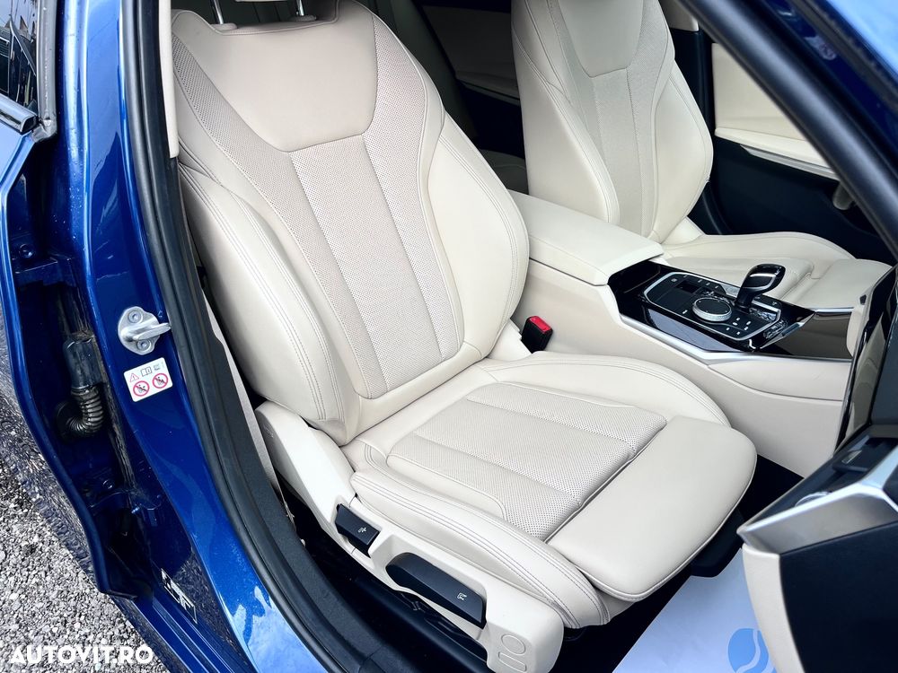 BMW Seria 3 330e Aut. Luxury Line - 17