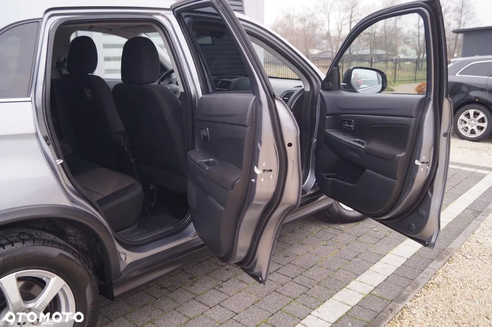 Mitsubishi ASX 1.6 DID Invite AS&G - 13