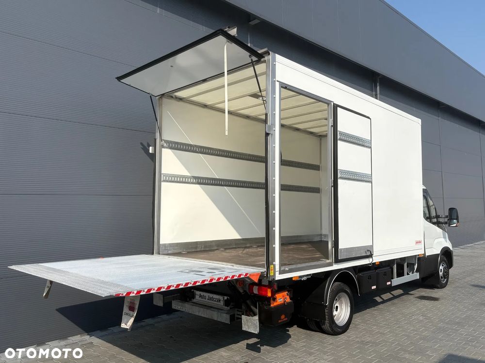 Iveco Daily 50C21 35C21 3.0 HPI Hi-Matic Kontener 8 palet + winda 1000kg + drzwi boczne **Kamera**Klima**LED**Super stan**2024R** - 5